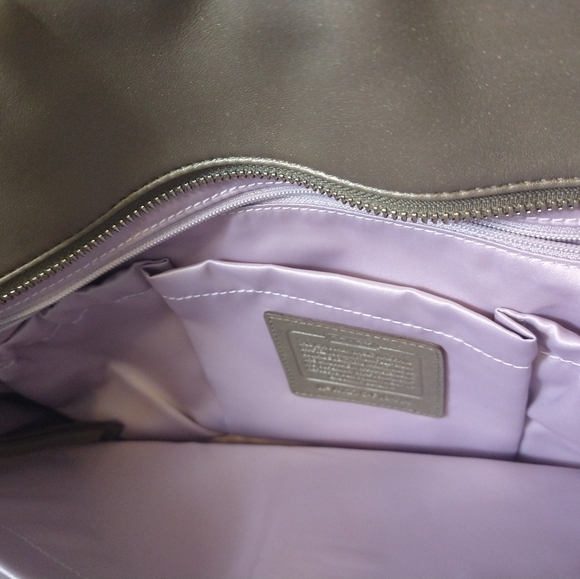 Coach - Picture 11 of 13